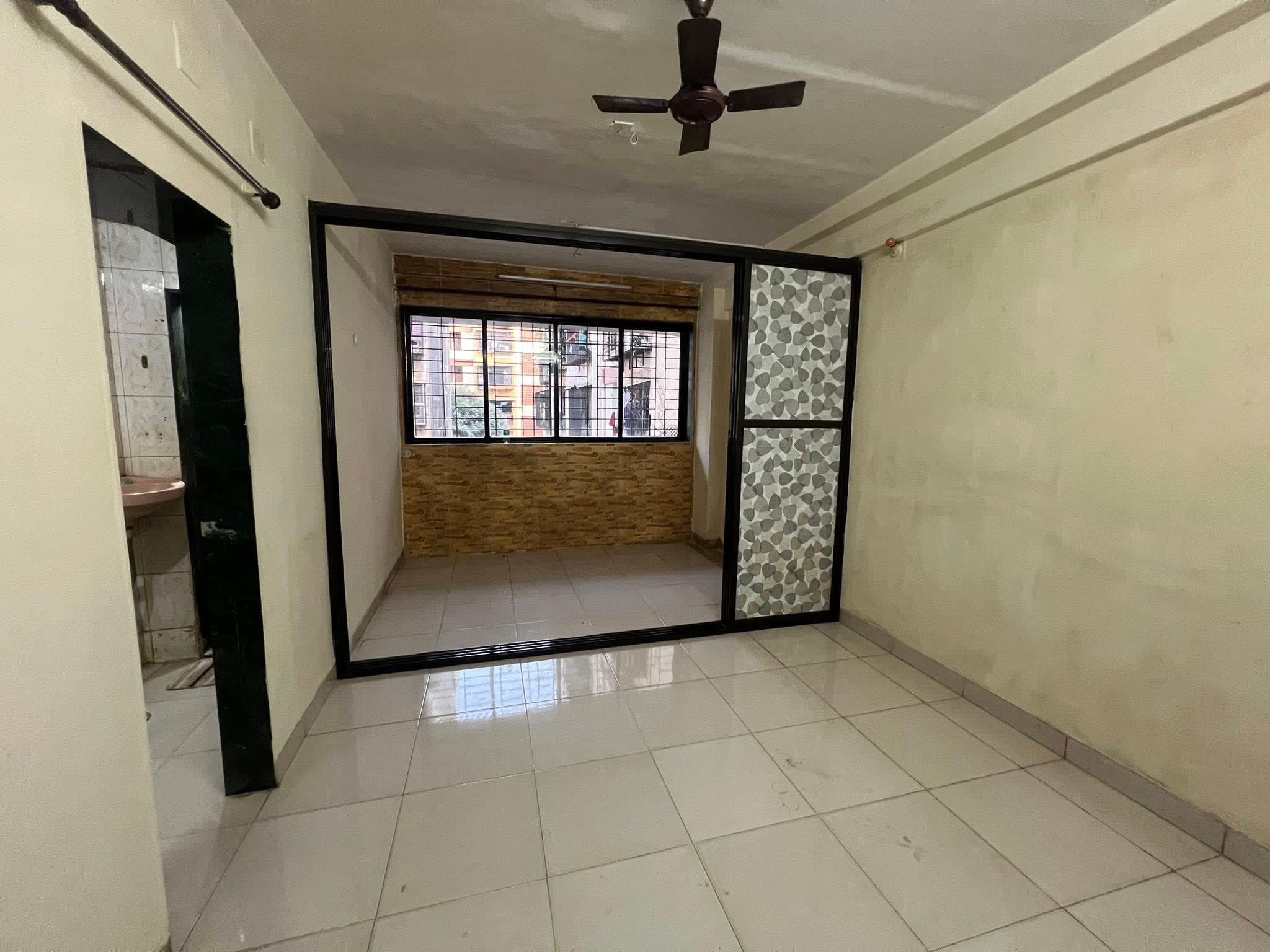 1 RK for Rent in Malad West – Ekta Nagar Near Atharva College - Image 1