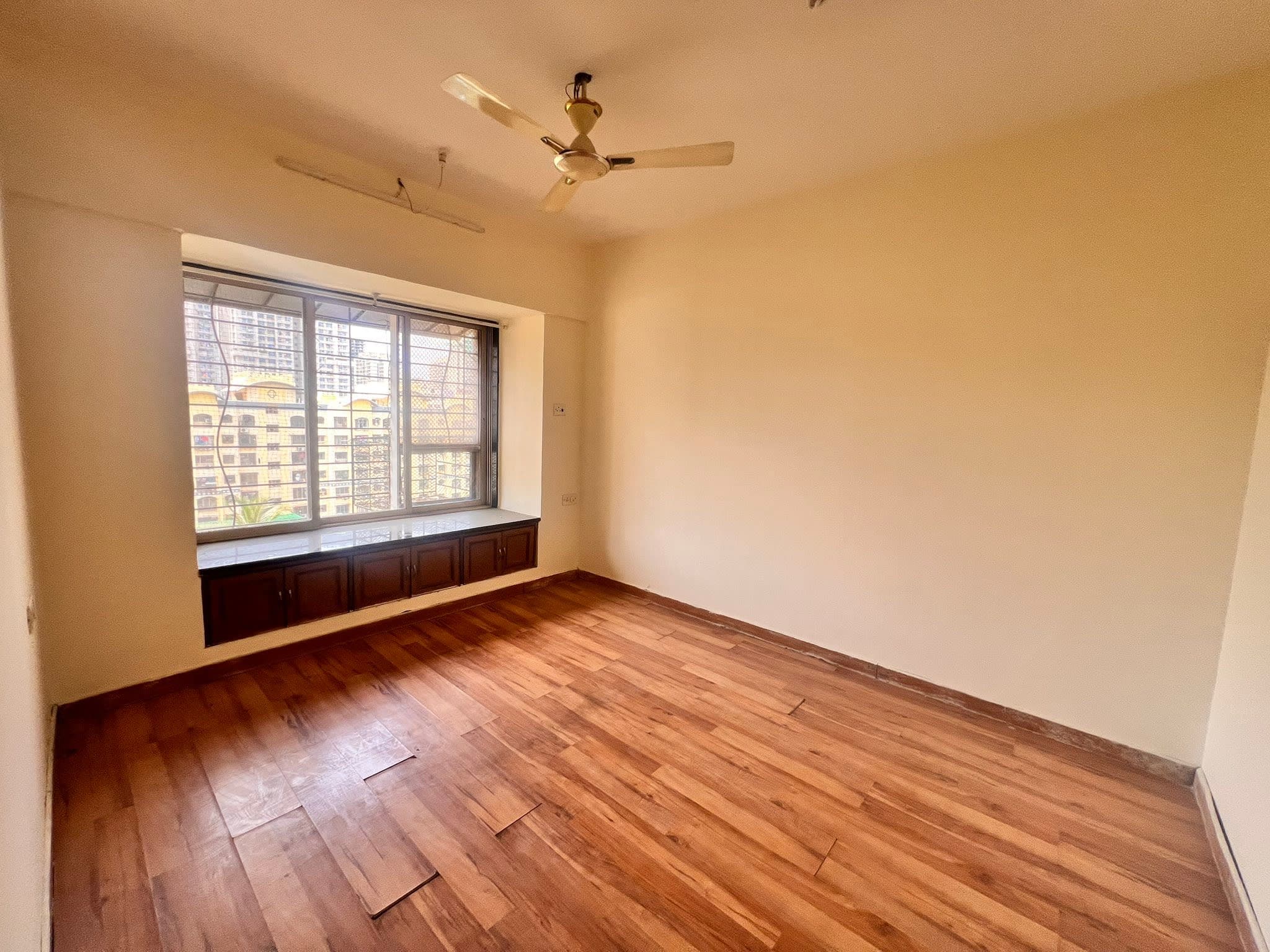 2 BHK WELL MAINTAINED FLAT FOR SALE OF RS.1.65 CR. AT BHOOMI PARK, NEAR JANKALYAN NAGAR, BILLABONG SCHOOL - Image 1